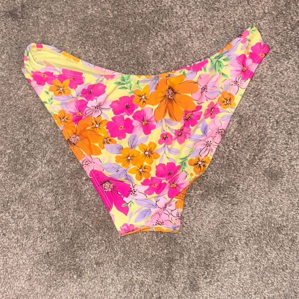 Wild Fable Floral Bikini Bottom - Yellow and Pink new size small